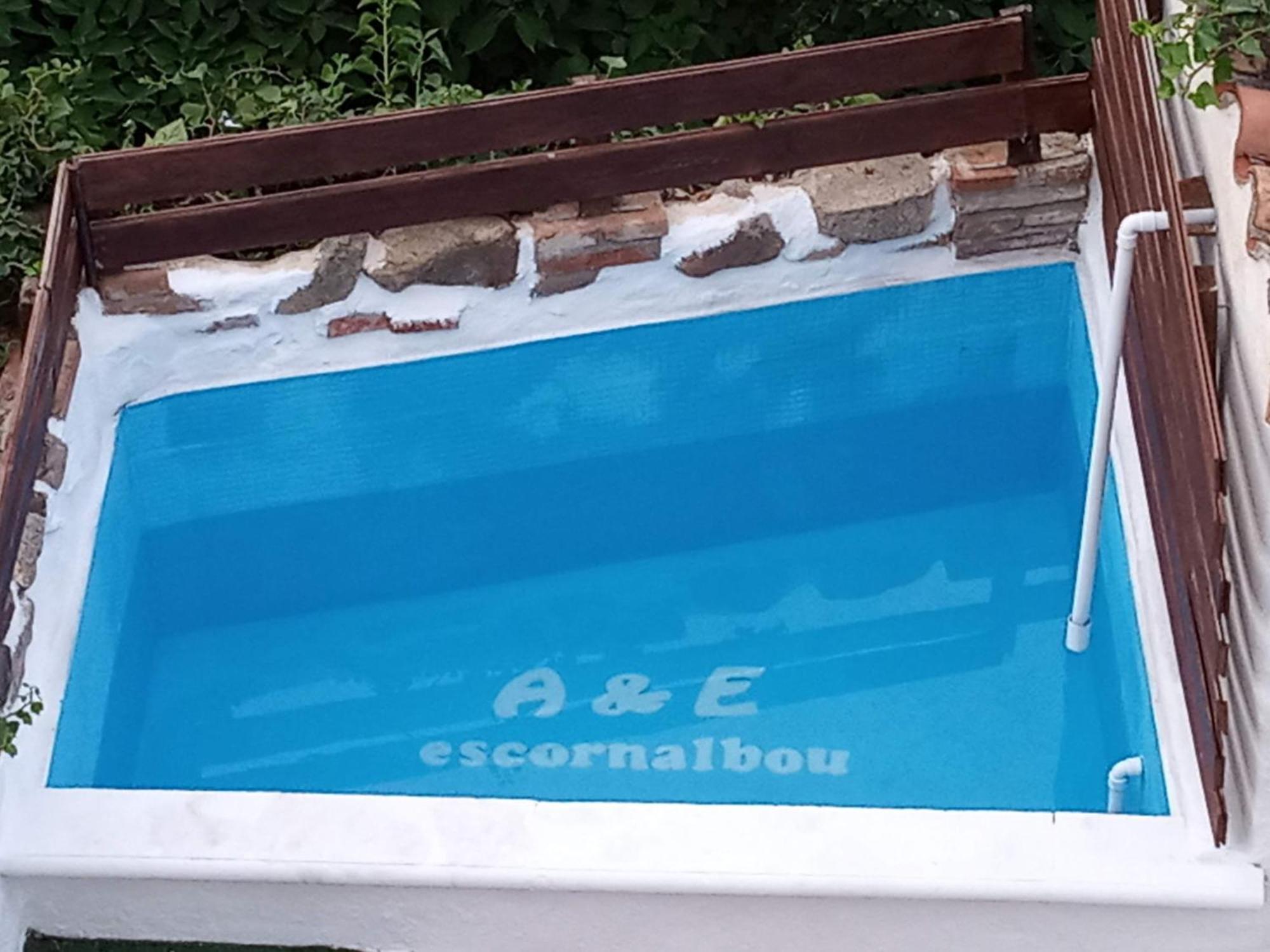 A&E.Escornalbou Panzió Vilanova d’Escornalbou Kültér fotó